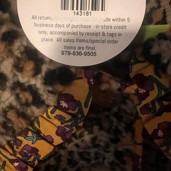 Ivy Jane Leopard Print Jacket with Yellow Accents - Picture 6 of 6